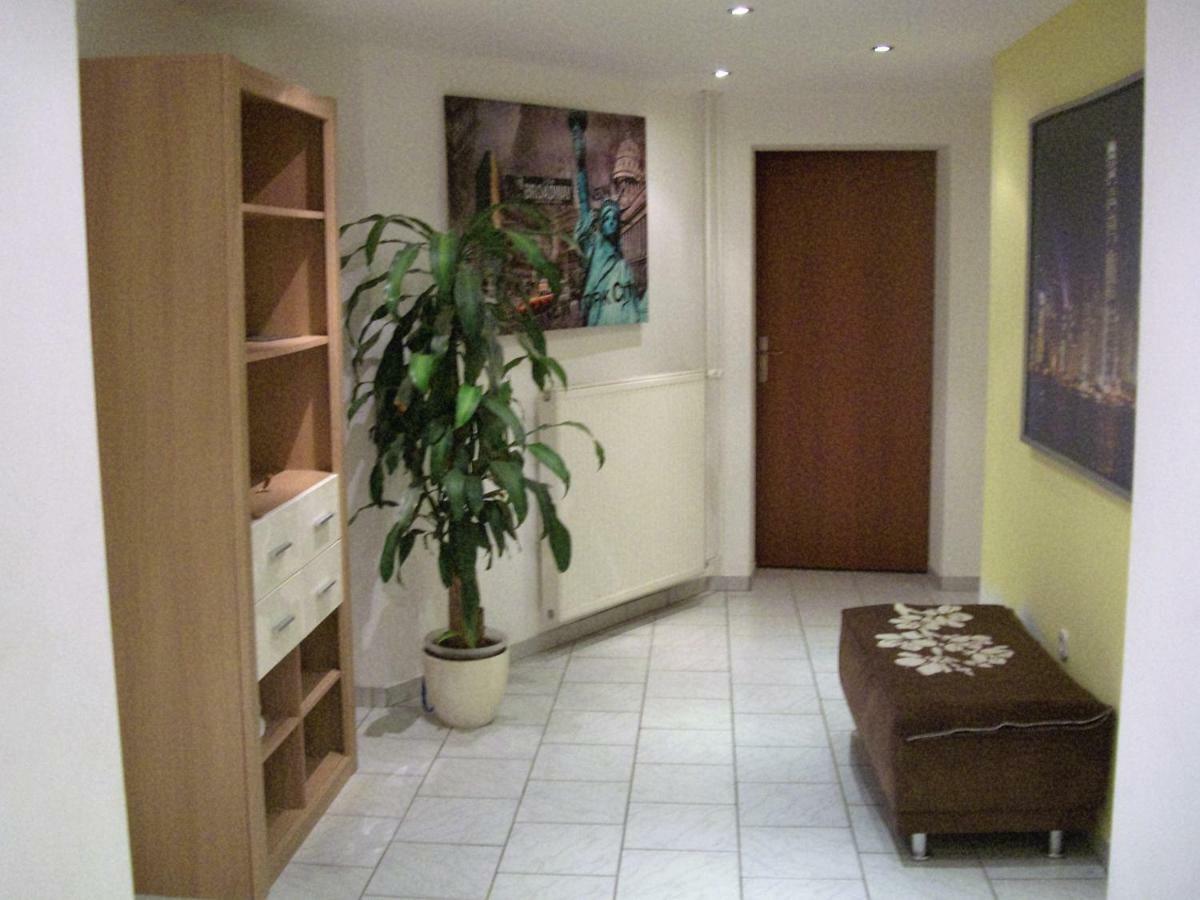 Apartment Hahn